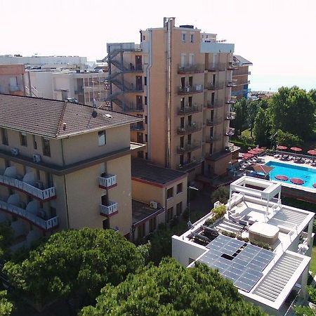 Hotel Sofia Lido di Jesolo Buitenkant foto