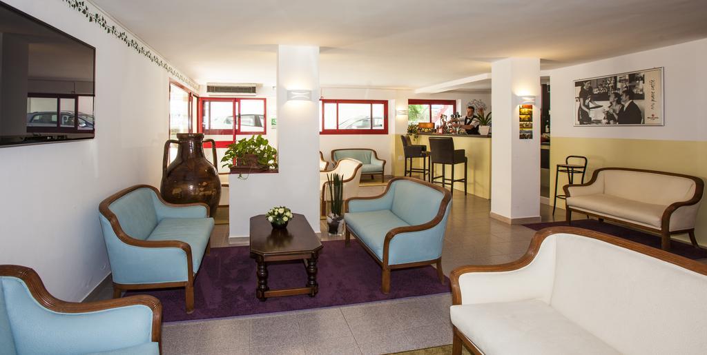 Hotel Sofia Lido di Jesolo Buitenkant foto