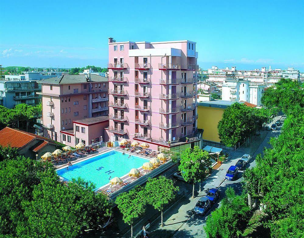 Hotel Sofia Lido di Jesolo Buitenkant foto