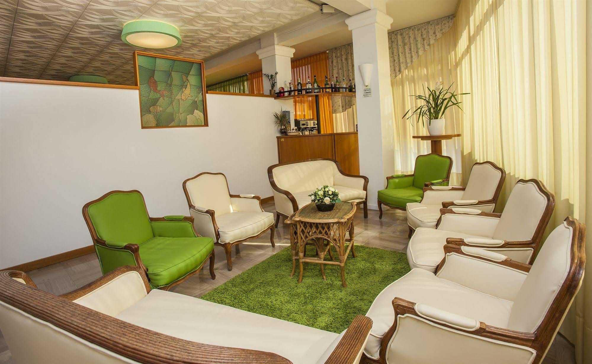 Hotel Sofia Lido di Jesolo Buitenkant foto
